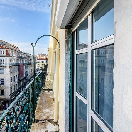 Whome City Chic Escape: Your Stylish Haven In Downtown Lizbona Zewnętrze zdjęcie