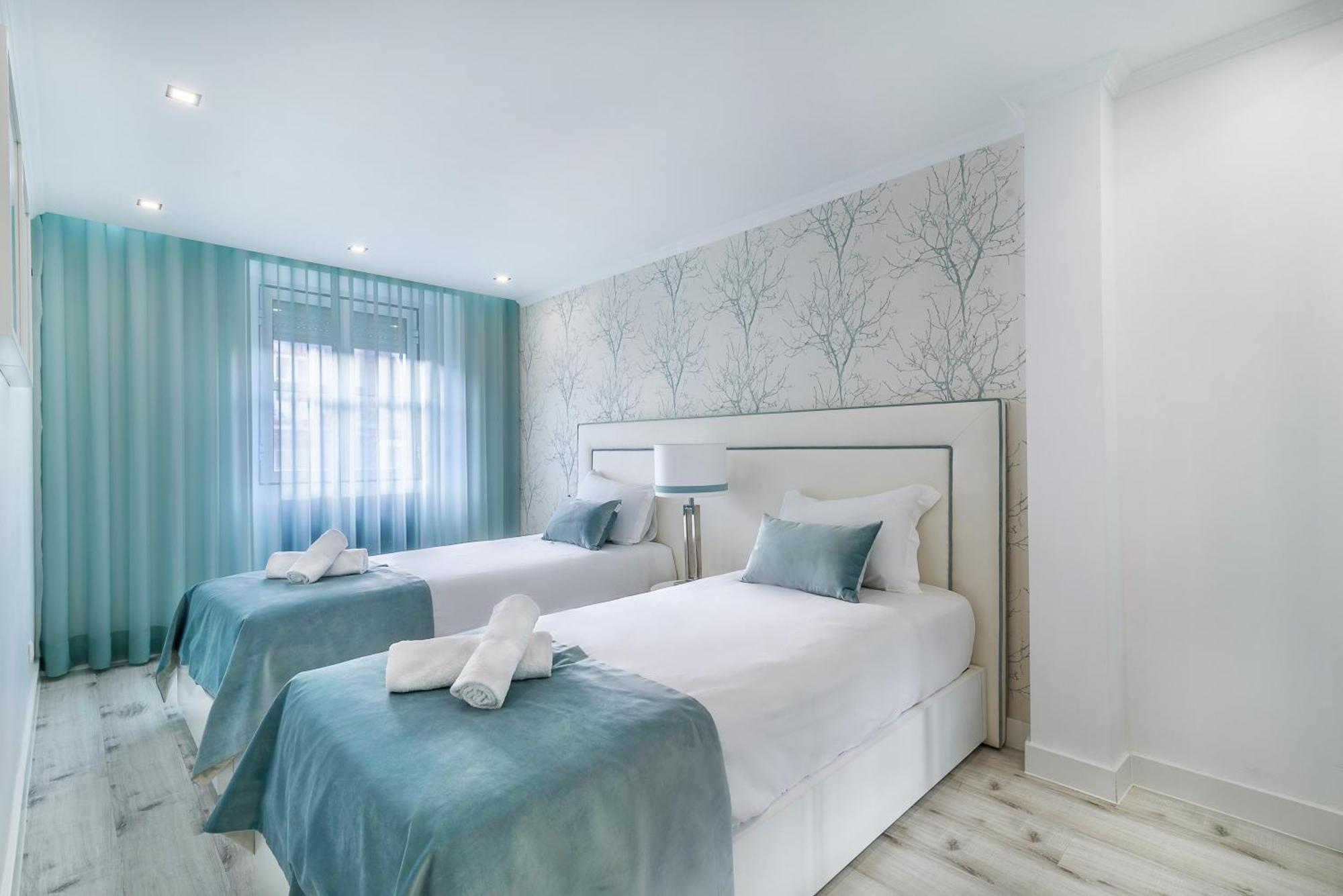 Whome City Chic Escape: Your Stylish Haven In Downtown Lizbona Zewnętrze zdjęcie