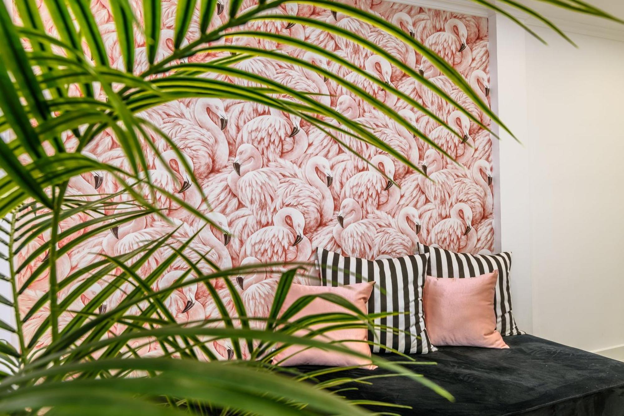 Whome City Chic Escape: Your Stylish Haven In Downtown Lizbona Zewnętrze zdjęcie